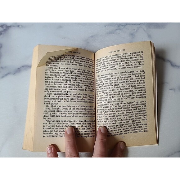 Finders Keepers By Dixie Browning Paperback - Picture 7 of 10